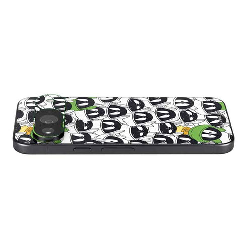 Looney Tunes Marvin the Martian Super Sized Google Pixel 9 Skin
